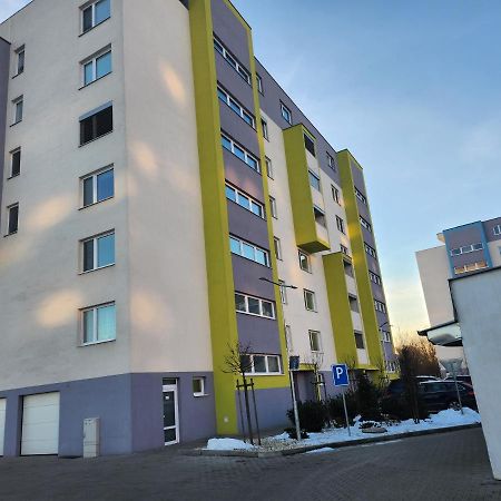 Apartman Greenside Michalovce Buitenkant foto